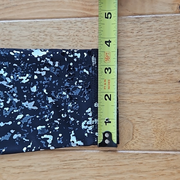 Lululemon Speed Wunder Tight 28", Size 4 - Picture 12 of 15